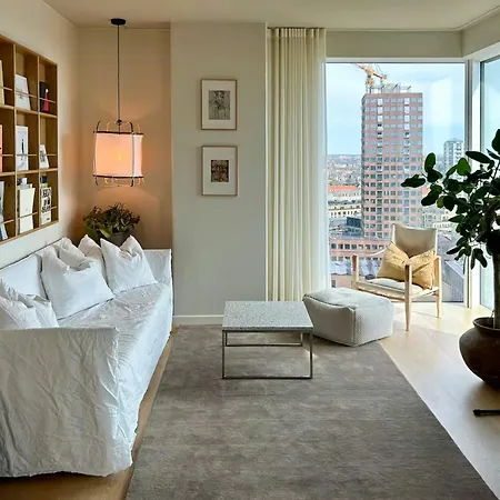 Flat On 16th Floor With View Of Oresund