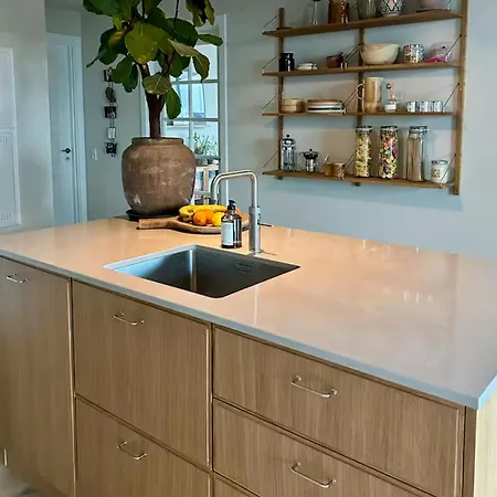 Flat On 16th Floor With View Of Oresund Copenhagen